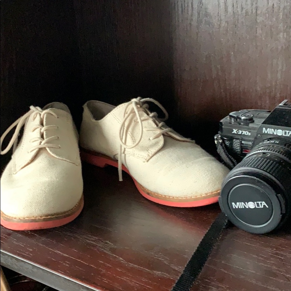 Beige Linen Oxfords